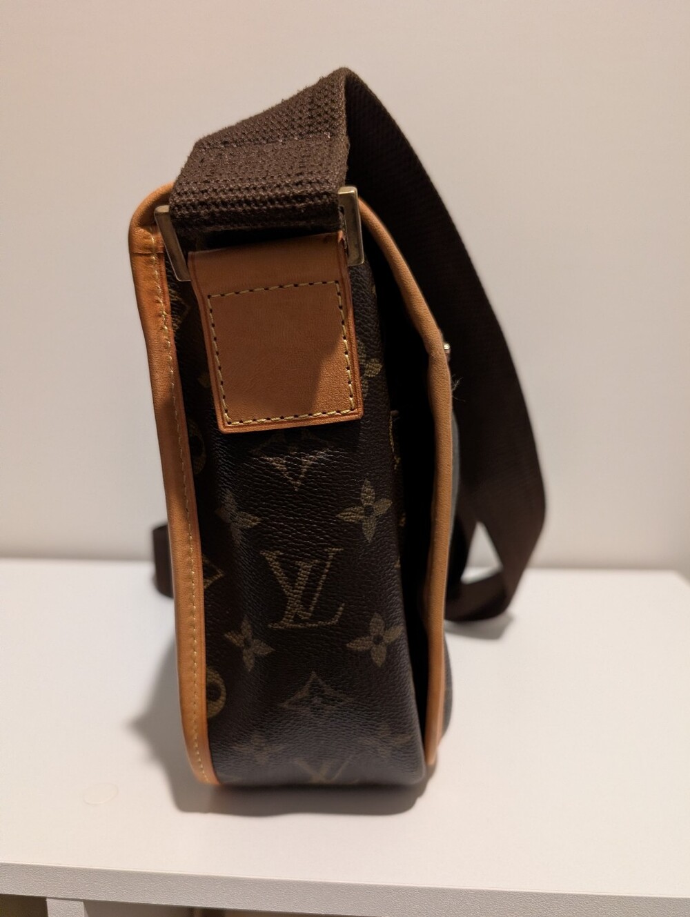 Louis Vuitton Monogram Bosphore Messenger PM – Excellent Condition COA Included - Picture 5 of 16